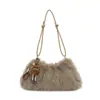 Bolso peludo de mujer 2026 nuevo de moda invierno nicho lujo ligero de alta gama bolso de hombro gran capacidad bolsa para el trabajo para mujer