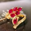 Anillo de corindón rojo de joyería medieval vintage, anillo de tesoro antiguo de color azul puntiagudo chapado en oro de la industria pesada francesa vintage