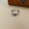 Anillo de Cruz de Plata de Ley s925 Lujo Ligero para Hombre Tendencia ins para Mujer Hip Hop Nicho Retro Anillo Personalizado Anillo de Cola Pareja