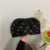 2025 Tendência Nova Bolsa Simples com Textura, Fecho de Botão de Pressão, Bolsa de Embreagem para Banquete da Moda, Comércio Exterior, Bolsa Plissada, Bolsa Feminina