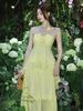 Design de nicho, chá de alta qualidade, estilo francês, chique, lindo, estilo Chanel, praia, férias, vestido amarelo, gola