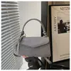 Bolso de Mano Cruzado de Hombro Único para Mujer, Color Sólido de una Pieza, Dropshipping, Casual, Temperamento, PU, Simple, Retro, Moderno, Elegante, 2026