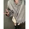 Moletom Falso Duas Peças com Gola Polo para Mulheres Outono e Inverno 2025 Novo Azul Marinho Bordado Estilo Retro Preppy Manga Longa