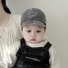 Gorra de Béisbol Infantil con Bordado de Letras Lindas, Adecuada para Niños y Niñas en Primavera y Otoño, Versátil Gorra de Algodón Casual para Bebé