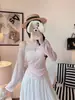 7186 # Camisa de protección solar a rayas con diseño único y ribete de encaje para mujer, top tipo cubierta de manga larga adelgazante estilo coreano de verano