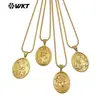 Wt-Jfn32 Suéter Personalizado Estilo Casal Outono e Inverno Série Colar Vintage Escultura de Personagem Pingente de Latão