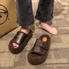 Pantuflas cálidas de felpa con suela gruesa 2026 para mujer, modernas, cómodas, para uso diario, chanclas versátiles que crean ambiente