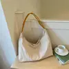 Bolsa de Hombro de Nylon Grande de Capacidad Estilo Casual para Mujer 2026 Nueva Versátil para Viajes Diarios Bolso de Mano de Moda Nicho