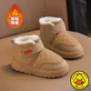 Zapatos de Algodón Grandes para Niños Invierno 2025 Nuevos Zapatos de Invierno Cálidos para Niños Niñas Pequeñas Bebé Forrados de Polar Engrosados Botas de Nieve