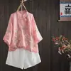 Camisa Bordada Vintage de Algodão e Linho, Roupa Feminina Plus Size, Estilo Chinês Novo Artístico, Gola Alta, Mangas Três Quartos, Carcela Diagonal com Detalhe de Botão, Top Elegante