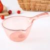 Cucharón de agua de plástico para exportación cocina grande mango de madera cuchara de agua baño de bebé cucharón de agua de plástico cucharón de agua engrosado venta al por mayor