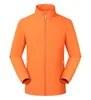 Chaqueta ligera de grupo para montañismo, cortavientos e impermeable, chaqueta de color liso con cuello alto, personalizable con impresión de logotipo
