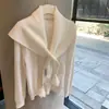 Chal de punto azul con flecos para mujer, nuevo calentador de cuello versátil y cálido de otoño/invierno, capa exterior de suéter con tacto de alta gama, bufanda triangular