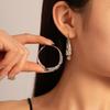Pendientes de Círculo Geométrico Metálico de Cuero Sencillo para Otoño e Invierno Pendientes Geométricos Elegantes de Gama Alta con Estampado de Leopardo de Moda para Mujer