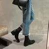 Botas de cano curto 2026 estilo coreano nova tendência moda outono e inverno feminino zíper lateral salto grosso botas curtas botas afinadoras botas de montaria