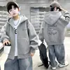 Jaqueta Moletom Esportiva Masculina Primavera e Outono 2026 Novo Top de Outono para Crianças Maiores, Roupa de Primavera Masculina, Legal e Moderna