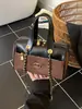 Bolso de Mano Acolchado de Ante Retro Transfronterizo para Mujer 2025 Nuevo Estilo Coreano con Cadena para Hombro y Parches Bolso Cruzado