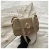 Bolso Cuadrado Pequeño de Moda con Cierre de Candado para Mujer, Nuevo Verano 2026 Bolso Baguette Versátil Francés para el Trabajo y el Uso Diario