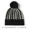 Novo Chapéu de Cashmere Outono e Inverno para Mulheres, Padrão Pied-de-Poule Color-Blocked com PomPom de Pele de Raposa, Gorro Versátil