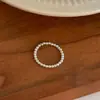 Anel de Prata de Lei S925 com Pérola Imitação Swarovski e Contas Douradas para Mulheres, Estilo Vintage Coreano de Luxo Leve, Anel de Contas Redondas Exquisito com um Toque de Elegância
