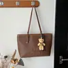Bolso de axila nuevo y elegante para mujer, bolsa de compras linda y versátil, bolso de hombro único para mujer, bolso de mano tote de moda de nicho