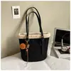 Bolso Retro Pequeño Transfronterizo para Mujer 2026 Nuevo Estilo Bolso Cubo con Empalme de Lana de Cordero Gran Capacidad Bolso de Hombro para Viajes y Uso Diario