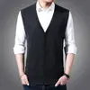Comercio exterior transfronterizo otoño e invierno chaleco cálido de punto sin mangas para hombre, top de camiseta base holgada para hombre de mediana edad tipo papá