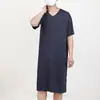 Novo Robe de Dormir Masculino de Modal para o Verão, Longo, Comprimento no Joelho, Manga Curta, Decote em V, Comprimento Médio