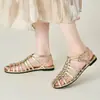 Sandalias de playa planas huecas con tira tejida, nuevo modelo de verano, suela suave, cómodas, sandalias romanas de una tira con hebilla, elegantes E2038-4