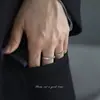 Anillo Minimalista de Plata Pura 999 con Textura "Madera Muerta Encuentra la Primavera", Anillos de Pareja con Textura Única, Banda Lisa Ajustable, Festival Qixi