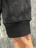 24 Chaquetas Nuevas con Capucha y Cremallera Patrón Oscuro Chaqueta Estampada Cruzada para Hombres y Mujeres Parejas
