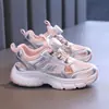 Zapatos para Niñas 2025 Verano Nuevas Zapatillas Infantiles Suela Suave Zapatos para Bebés Zapatos tipo Papá para Niños Zapatos de Malla Transpirable