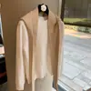 Bufanda Pequeña Triangular con Capucha Estilo Coreano para Mujer, Chal Cálido Cortavientos con Borlas Otoño/Invierno, Bufanda Versátil de Punto para Superponer, Calentador de Cuello