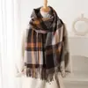 Xale Cachecol Xadrez Quente Estilo Coreano Simples e Elegante Imitação de Caxemira Outono e Inverno Clássico Moda Versátil Cachecol com Franjas para Mulheres
