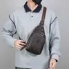 Bolso de Pecho con Textura de Cuero PU para Hombre Estilo Coreano Moderno Bolso Cruzado de un Solo Hombro Mochila Pequeña Deportiva Casual Nueva Repelente al Agua