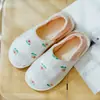 Zapatos de Confinamiento de Malla de Verano, Pantuflas de Algodón Transpirables para Maternidad, Zapatillas Ligeras de Suela Gruesa Antideslizantes para Primavera y Otoño para Interiores para Mujer Fabricante