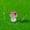 Micro-paisaje luminoso hongo pequeño de cinco puntos colgante de dibujos animados jardinería de musgo decoraciones creativas accesorios pequeños adornos venta al por mayor