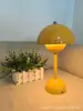 Lámpara de capullo de flor lámpara de mesita de noche para dormitorio lámpara Changming feliz lámpara de acompañamiento de boda lámpara de mesa para habitación de boda nueva un par de lámpara de hongo de ambiente festivo
