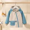 Ropa de abrigo para niños para otoño e invierno, chaqueta de plumas para niños mayores, ropa de abrigo resistente a las manchas y repelente al agua, ropa elegante y práctica para niños