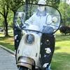 Cubierta para Parabrisas de Vehículo Eléctrico, Parasol y Cubierta Impermeable para Motocicletas Eléctricas, Parabrisas Frontal Resistente al Frío e Impermeable, Adecuada para Todas las Estaciones