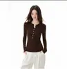 Nova Roupa de Yoga para Mulheres 2025, Top Esportivo de Manga Longa Justo para Pilates, Treinamento, Fitness, Camisa Henley com Decote V, Camiseta, Outono