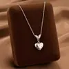 Comercio Exterior de Amazon Venta Caliente Collar de Acero de Titanio Temperamento Femenino Circonita Microincrustada Personalidad Cadena para Clavícula de Alto Sentido Colección Joyería