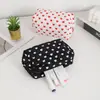2024 Color Crema Pantalla Completa Bolsa para Bolígrafos de Corazón Bolso de Mano para Salir Tela Suave Gran Capacidad Almacenamiento Bolsa de Cosméticos