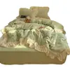 Juego de Ropa de Cama Gruesa Invierno Estilo Francés Clase A Tallado Vellón de Leche Juego de Cuatro Piezas Vellón de Coral Franela Dormitorio Juego de Tres Piezas