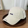 Gorra de Béisbol Bordada con Letras Nueva para Mujer Primavera/Verano, Ala Ancha, Adelgazante del Rostro, Versátil, Circunferencia de Cabeza Grande