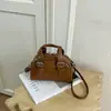 Bolso de Mano Exquisito Pequeño de Salida Retro de Gama Alta para Mujer 2026 Nuevo Verano Bolso de Hombro Único Cruzado para el Trabajo