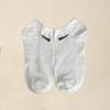 Calcetines de Mujer al por Mayor en Zhuji, Calcetines Cortos de Corte Bajo de Color Sólido, Calcetines Deportivos para Estudiantes, Calcetines Blancos de Tobillo para Hombre Transpirables de Primavera y Verano