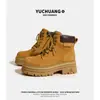 Botas Martin de suela gruesa para mujer que aumentan la altura, nuevo modelo 2025, botines casuales de estilo británico, botas amarillas versátiles para exteriores, botas de otoño