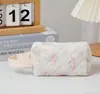 Bolsa de Cosméticos de Mano Floral Aguamarina Estilo Coreano Corazón de Niña Gatito Bolsa de Almacenamiento Bolso de Muñeca Acolchado