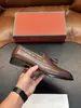 Zapatos de Cuero para Hombre, Capa Superior, Piel Genuina Lisa, Borlas, Mocasines, LP Brogue Tallado, Slip-on, Fuente de Suministro Transfronteriza Europea y Americana